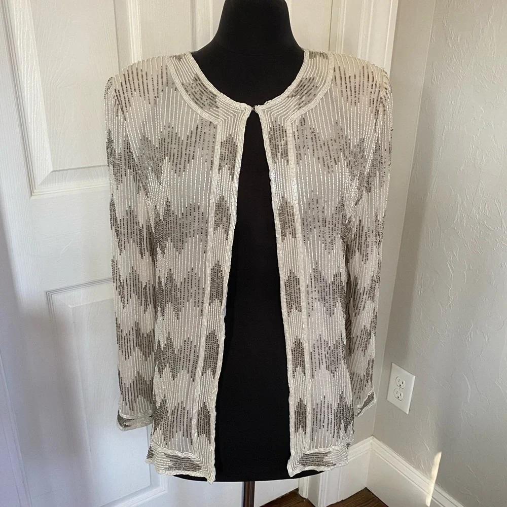 Vintage Beaded Evening Jacket | Ivory + Silver | Elegant Statement Piece ✨ - Picture 3 of 8